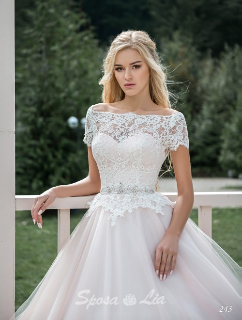 https://www.sposa-lia.com/images/stories/virtuemart/product/243       (2).jpg